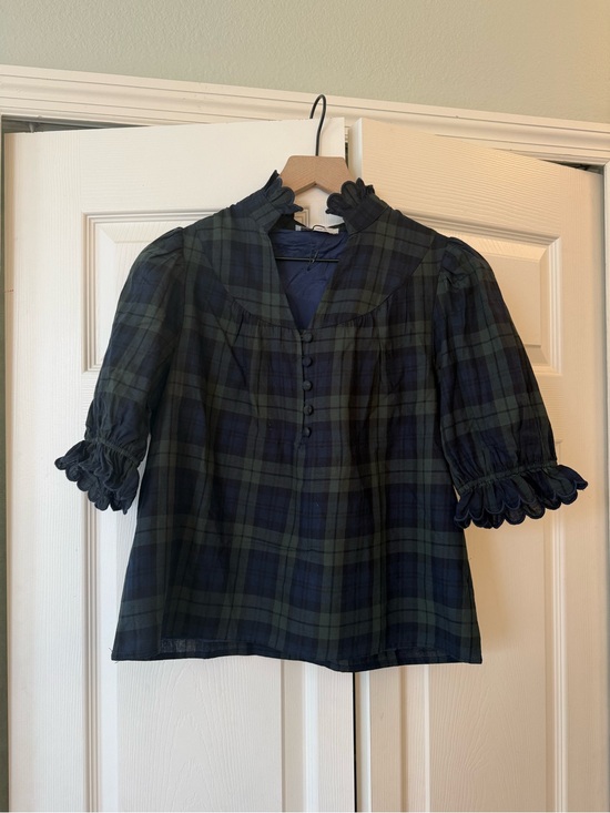 Avara Tops - Avara Hailey Holiday Plaid Top Ruffle Puff Sleeve XS NWT